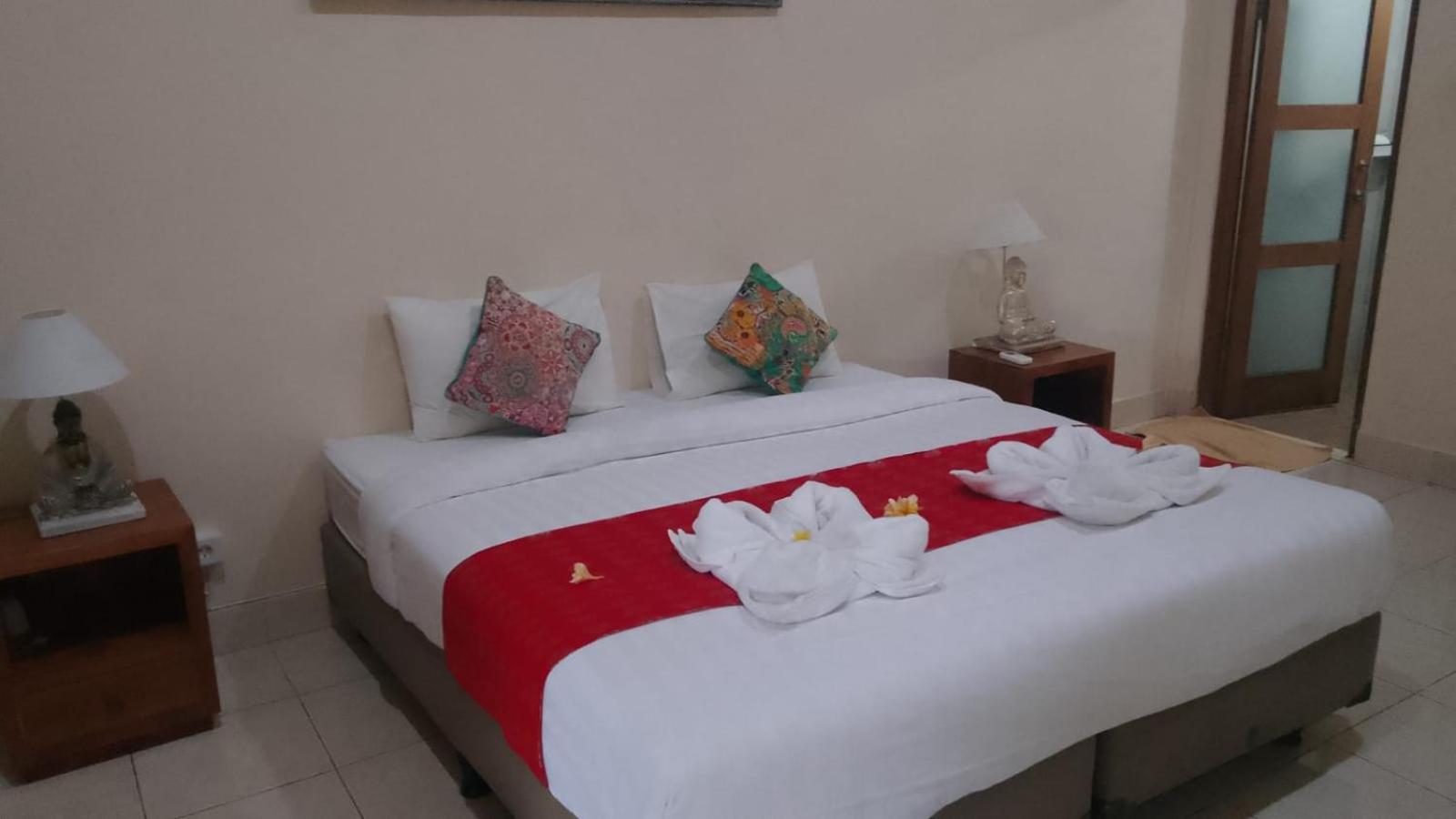 Puri Amartha Lägenhet Ubud Exteriör bild